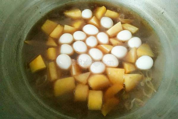 酱香土豆鹌鹑蛋的做法图解10