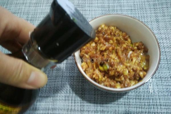 天成一色 鲜馄炖的做法图解1