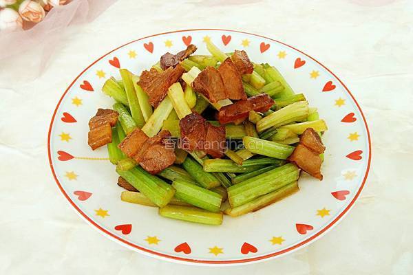 芹菜炒肉的做法图解10