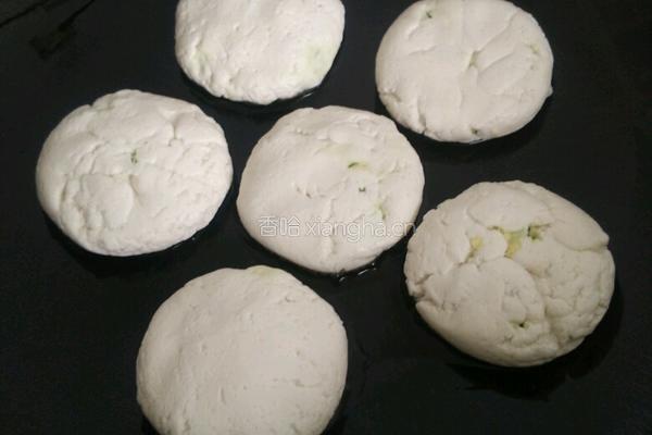 韭菜鸡蛋糯米饼的做法图解10