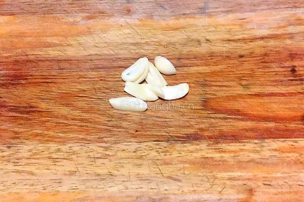 虾酱炒豆腐的做法图解3