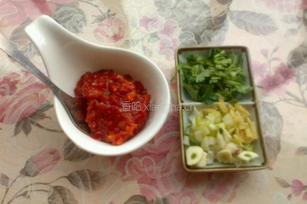 蒜蓉辣豆腐的做法图解2
