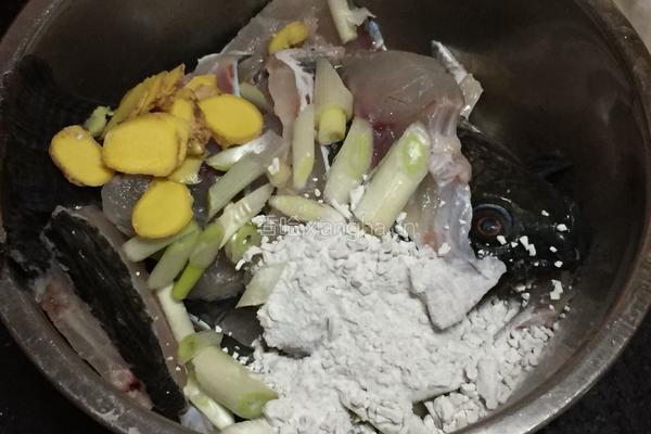 豆腐酸菜鱼的做法图解2