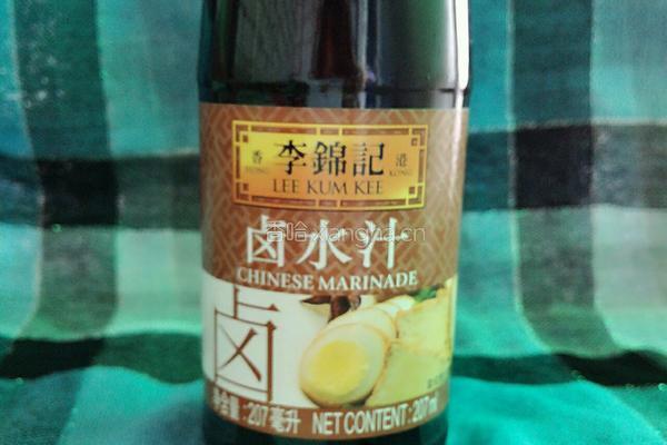 卤鸭脚的做法图解1