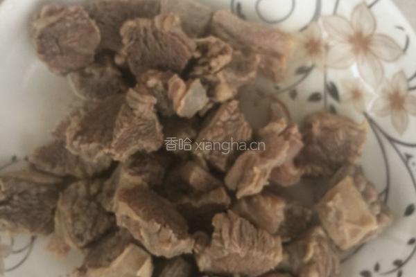 萝卜炖牛腩的做法图解4