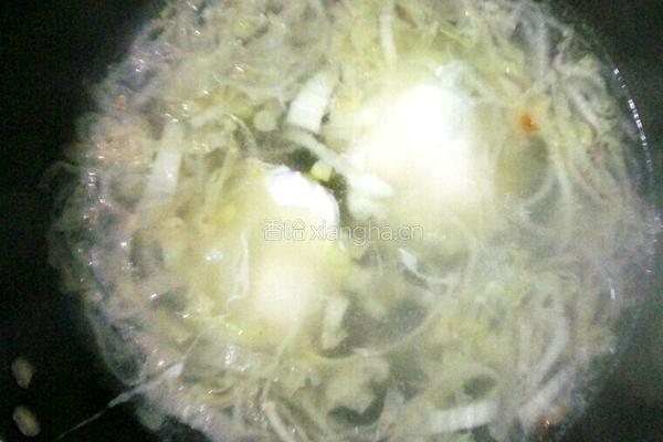 虾仁鸡蛋面的做法图解8