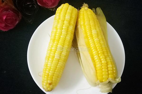清煮甜玉米的做法图解2