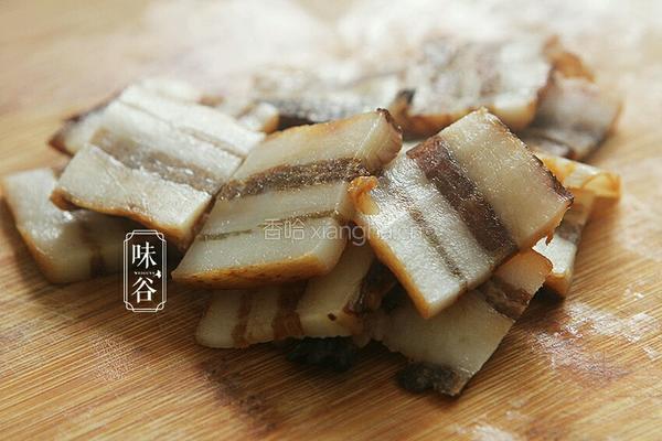 豆干炒腊肉的做法图解4