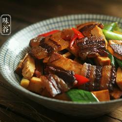 豆干炒腊肉的做法[图]