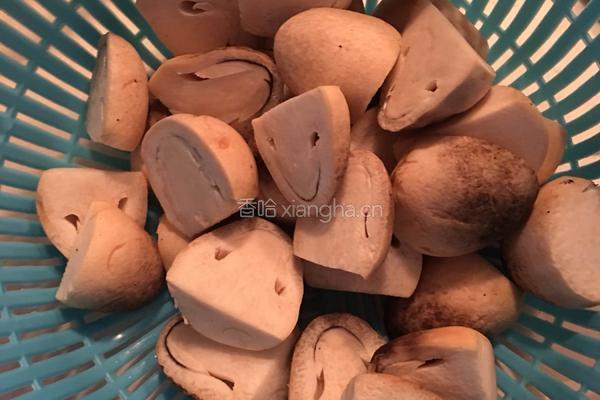 蚝油草菇的做法图解4