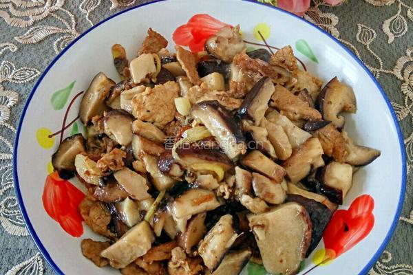 香菇炒肉的做法图解11