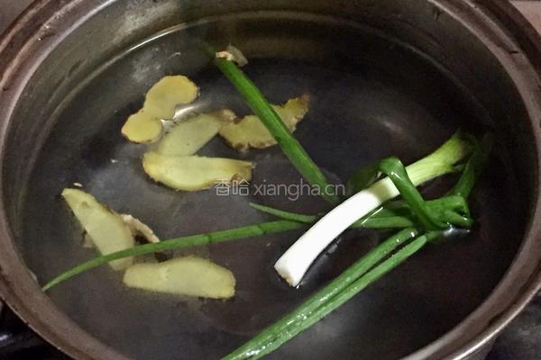 白灼虾的做法图解2