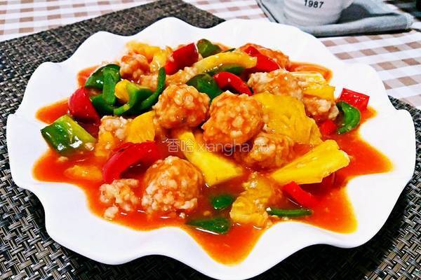 凤梨虾球的做法图解1