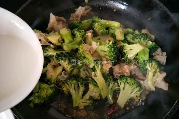蚝油银耳西兰花的做法图解9