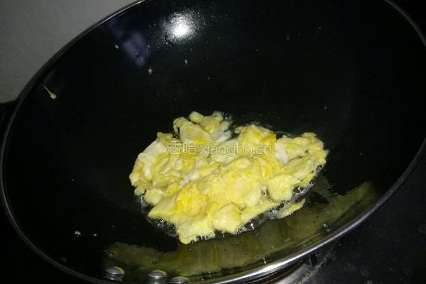 鸡蛋炒金针菇的做法图解6