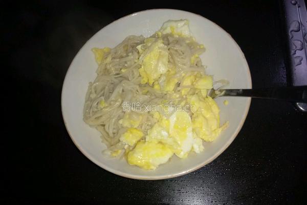 鸡蛋炒金针菇的做法图解12