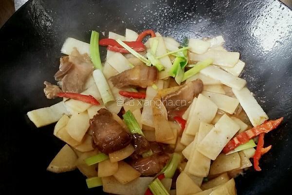 腊肉土豆片的做法图解9