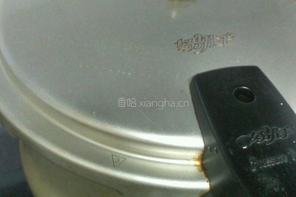 高压锅版糖炒栗子的做法图解6