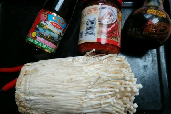 酱香蒸金针菇的做法图解1