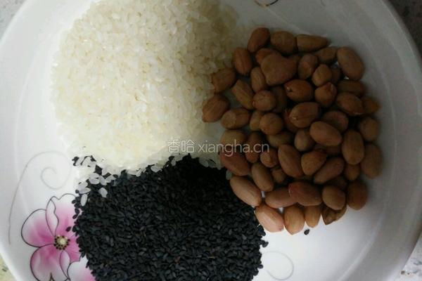 黑芝麻糊的做法图解1