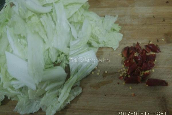 蚝油大白菜的做法图解2