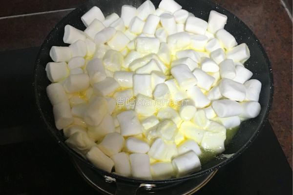牛轧糖的做法图解3