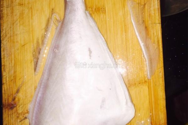 李锦记豉油扒皮鱼的做法图解3