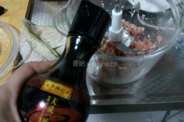 老鸭奶白菜猪丸汤的做法图解2