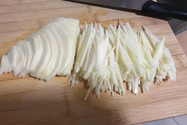 醋溜土豆丝盖饭的做法图解2