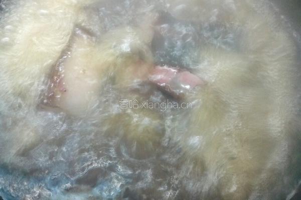 莴笋炒腊肉的做法图解3