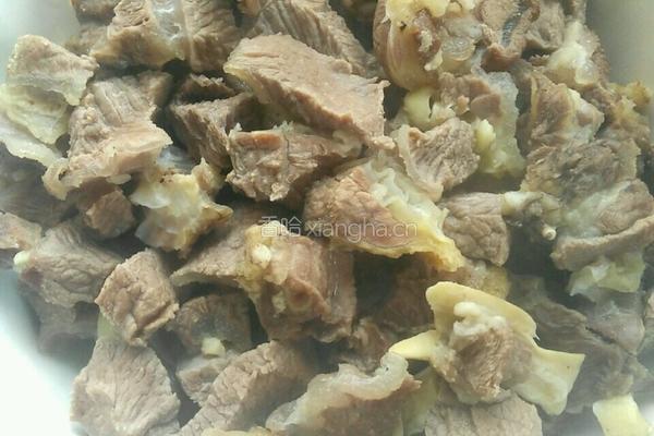 牛肉炖柿子的做法图解4