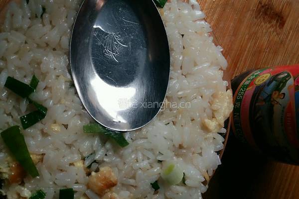 青蒜蚝油炒饭的做法图解10