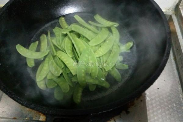 腊肉荷兰豆的做法图解5