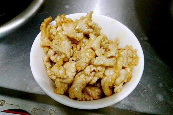 莴笋炒肉的做法图解8