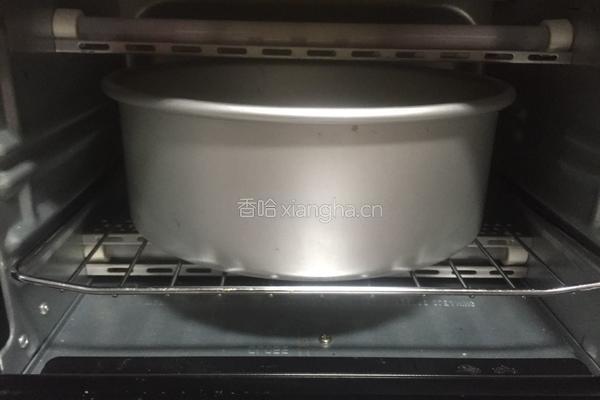 八寸戚风水果蛋糕的做法图解12
