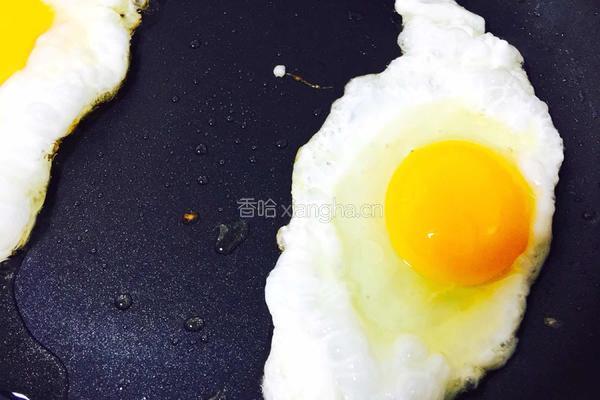 鲜味芙蓉月亮蛋的做法图解3