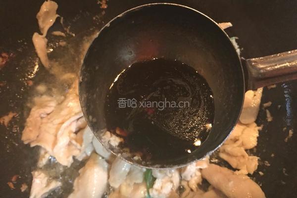 鸡肉片炒西葫芦的做法图解10