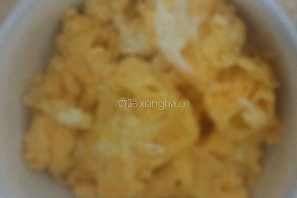 西葫芦炒鸡蛋的做法图解2