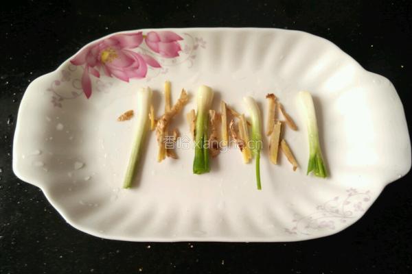 豉油蒸鲈鱼的做法图解6