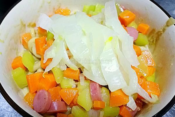 麻酱葱油香肠臊子面的做法图解12