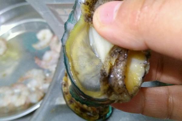 家常版蒸鲍魚 的做法图解1