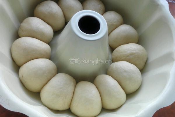 淡奶油豆沙面包的做法图解8