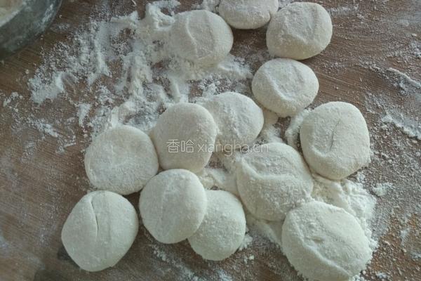 小白菜猪肉水饺的做法图解6