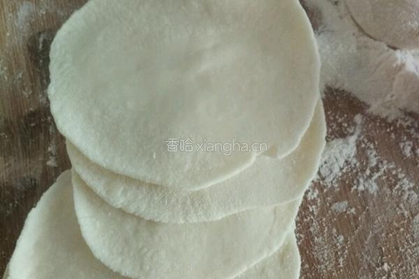 小白菜猪肉水饺的做法图解7