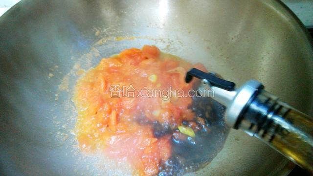 加入酱油提色