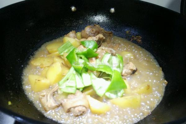 土豆烧鸡块的做法图解9