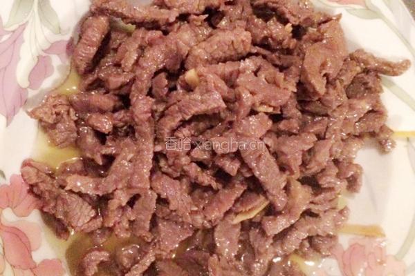 黑胡椒牛柳炒意面的做法图解2