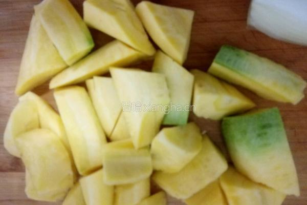 辣味羊蝎子的做法图解3
