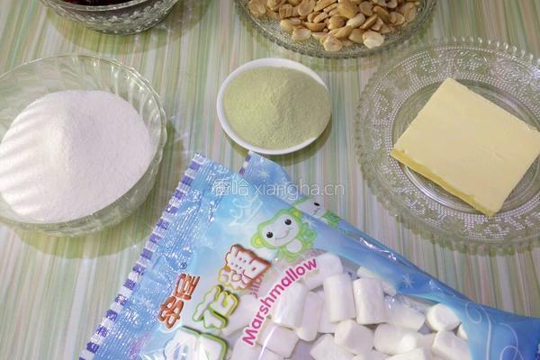 抹茶牛扎糖的做法图解1