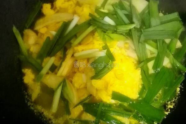 杏鲍菇炒鸡蛋的做法图解9